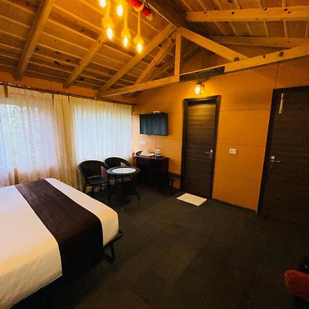 Sea Hawk - Luxury Hill Resort 4 Mins From Bhimtal Lake Экстерьер фото
