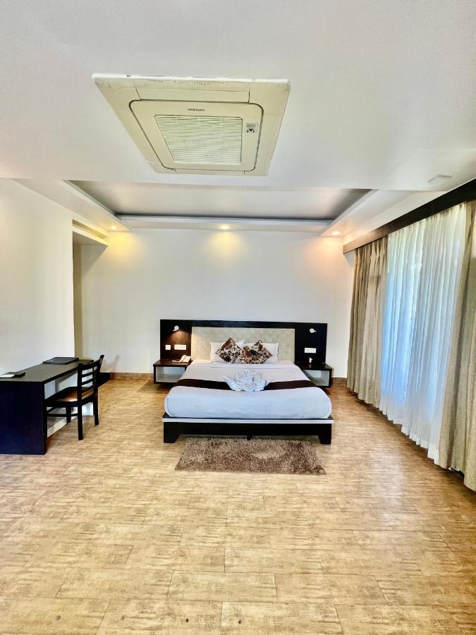 Sea Hawk - Luxury Hill Resort 4 Mins From Bhimtal Lake Экстерьер фото