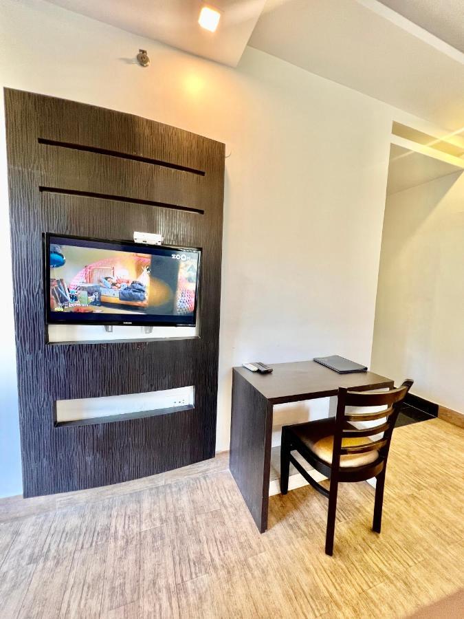 Sea Hawk - Luxury Hill Resort 4 Mins From Bhimtal Lake Экстерьер фото