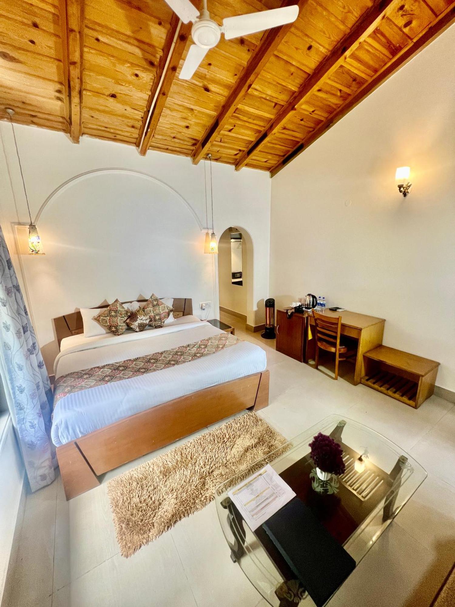 Sea Hawk - Luxury Hill Resort 4 Mins From Bhimtal Lake Экстерьер фото
