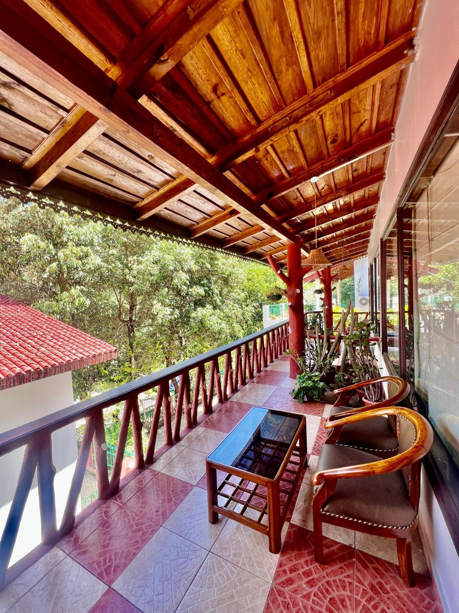 Sea Hawk - Luxury Hill Resort 4 Mins From Bhimtal Lake Экстерьер фото